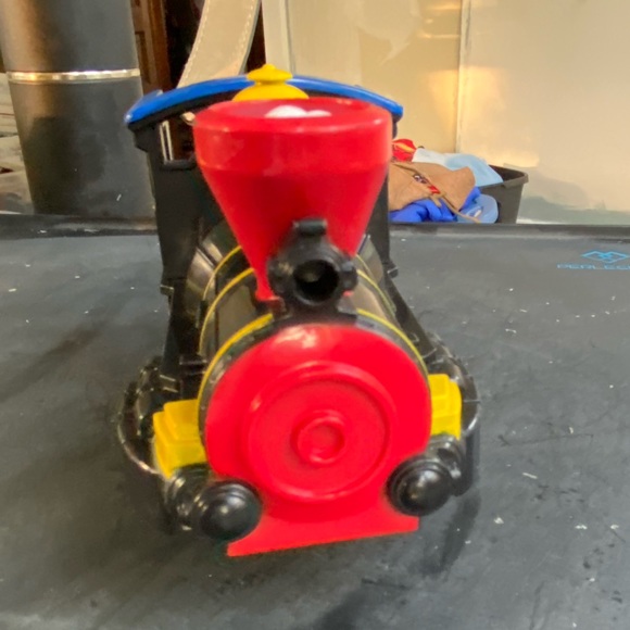 Fisher Price Geotrax Timber Town Railway Engine Train - Picture 10 of 10